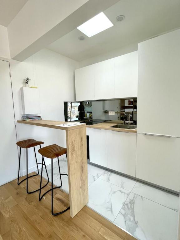 Apartamento Superb Floor Studio, Center.